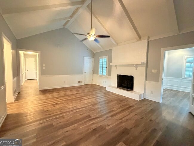 Building Photo - 315 Hardscrabble Rd