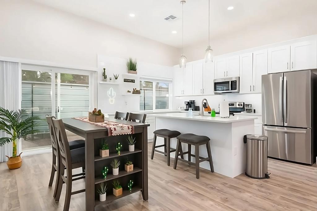 Photo - 1011 N Anita Ave, unit A