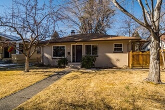 Building Photo - 1555 NW Awbrey Rd