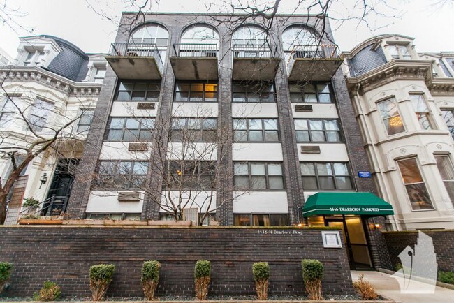 Foto del edificio - 1443 N Dearborn St