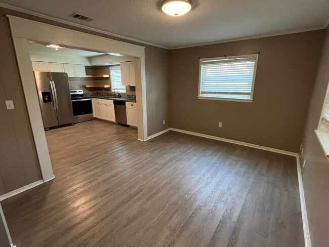 Foto del edificio - 204 N Frankfort Ave