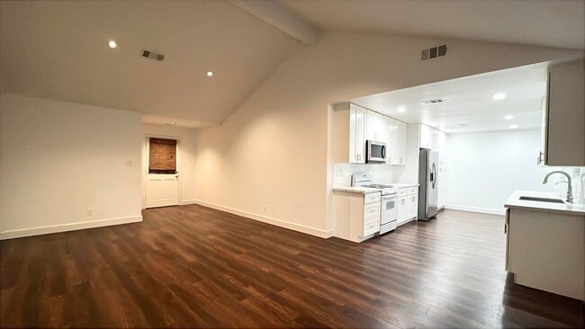 Foto del edificio - 11126 Hanning Ln