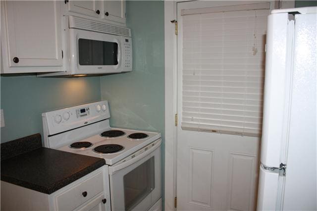 Building Photo - Quaint East Nashville Home