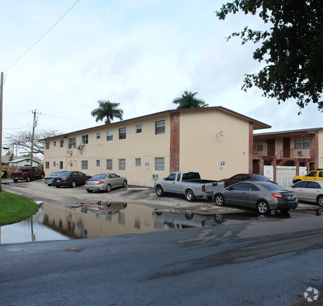 Edgewater Condo Apartments Dania Beach, FL