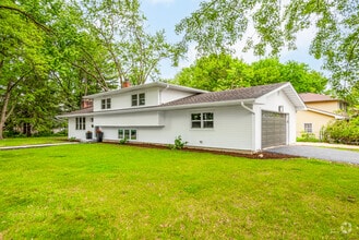 Building Photo - 116 Waxwing Ave