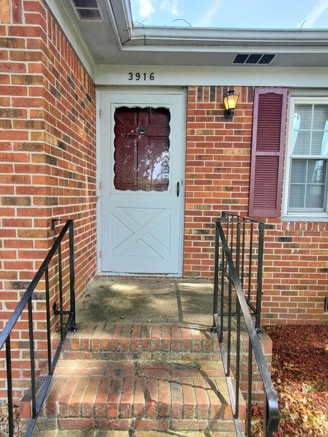 Building Photo - Point Elizabeth