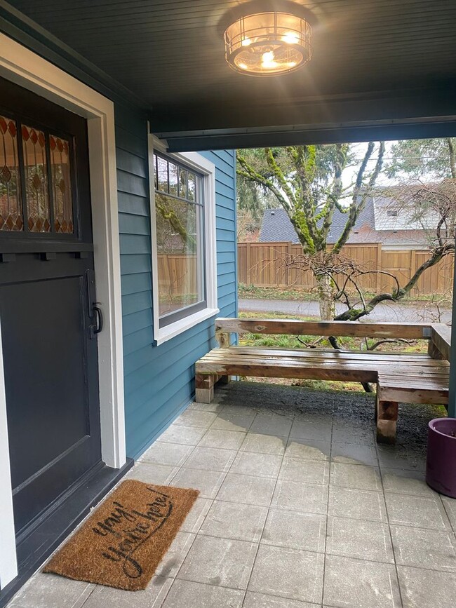 Foto del edificio - Beautifully Updated Home In Burlingame