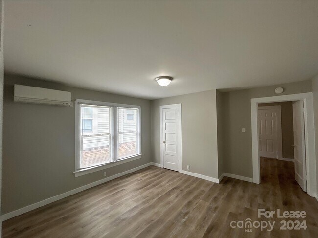 Foto del edificio - 651 Wilson St