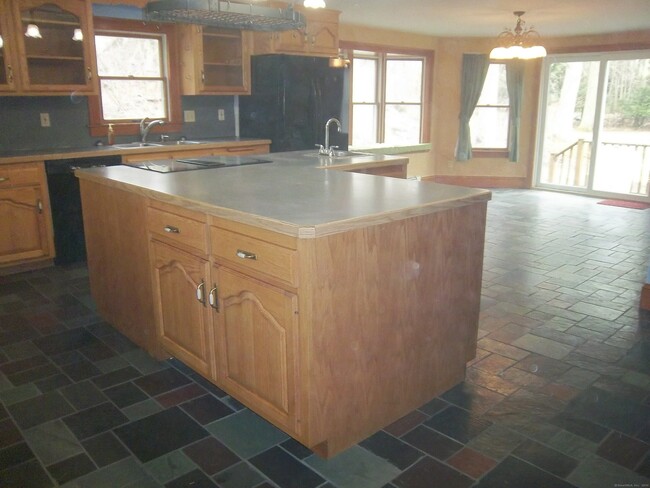 Building Photo - 62 CT-2