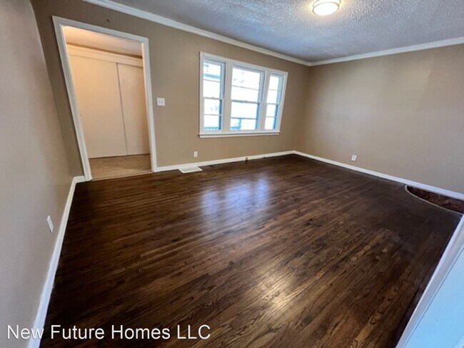 Building Photo - 3 br, 2 bath House - 550 S Glendale Ave