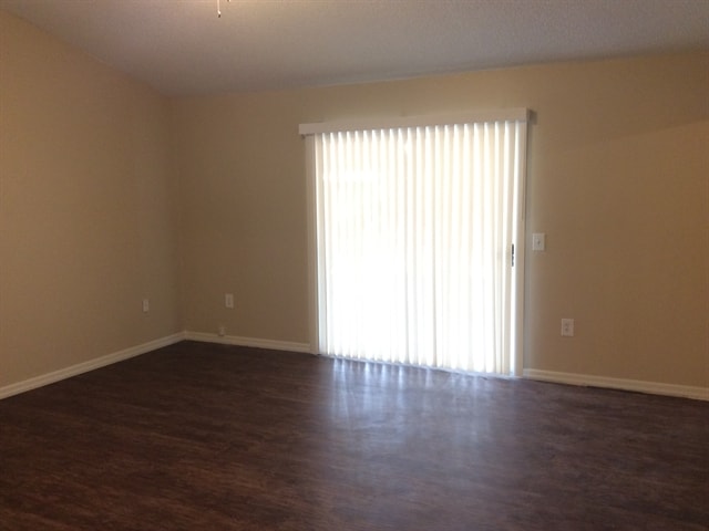 Foto del edificio - 4680 Greenhill St