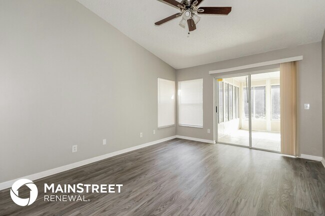 Foto del edificio - 1123 Bloom Hill Ave