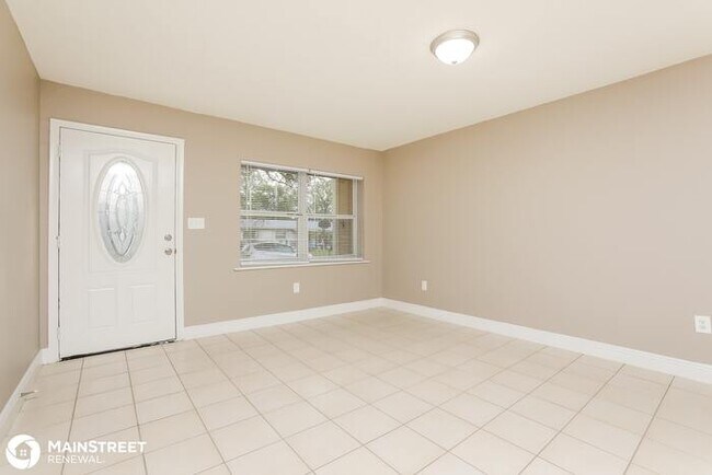 Foto del edificio - 7624 AVONWOOD CT, ORLANDO, FL 32810