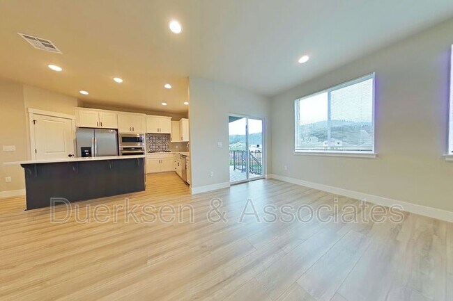 Foto del edificio - 5009 NW Stag Run Pl