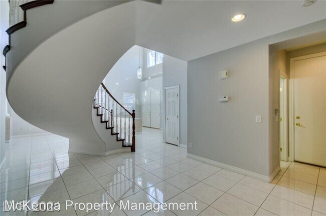 Building Photo - 4 br, 4 bath House - 9724 Foxtrap Ave.