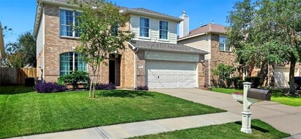 Building Photo - 4519 Regal Dr