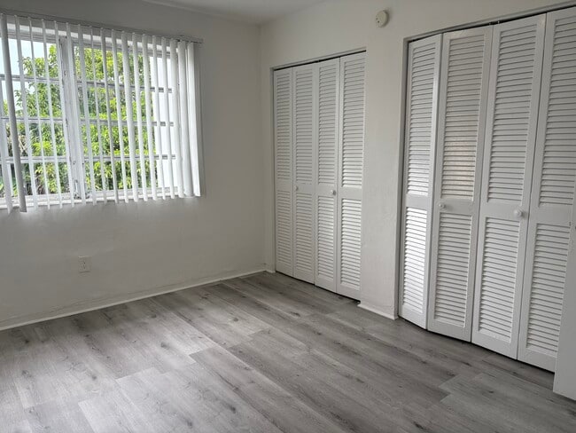 1 BR Bedroom - Palmetto Golf Club Apartments