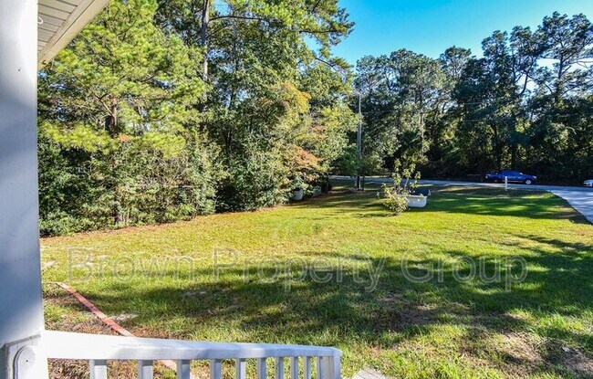 Foto del edificio - 624 Porter Rd