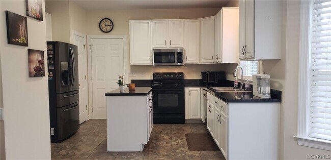 Building Photo - 4220 Hunter Green Ct