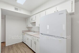 Building Photo - 1500 W Rio Salado Pkwy