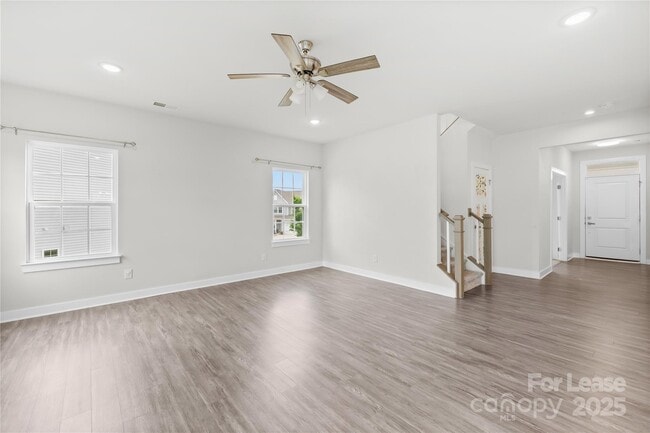 Building Photo - 7067 Waterwheel St SW