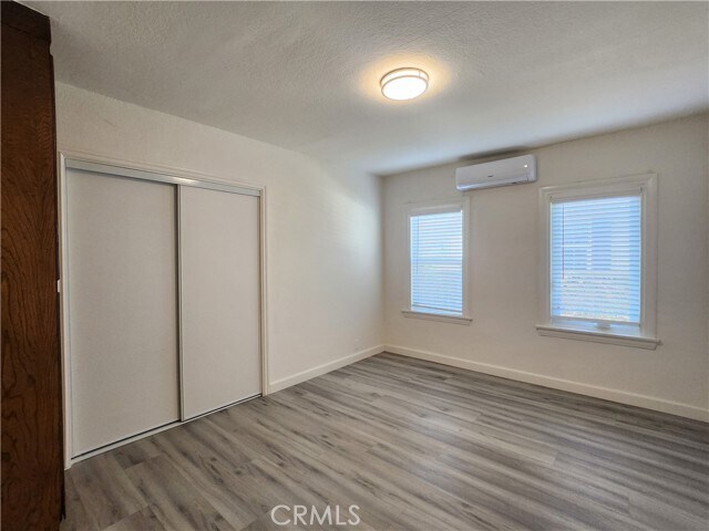 Foto del edificio - 5443 Baldwin Ave