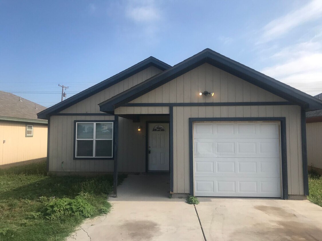 Primary Photo - Newer Construction**Section 8 approved**