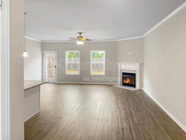 Building Photo - 5108 Fox Den Rd