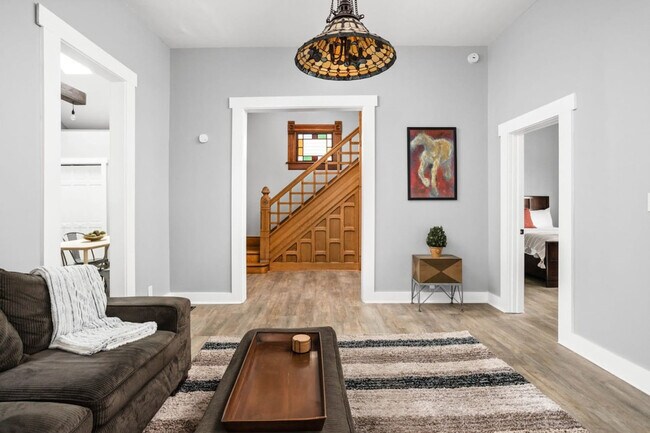 Foto del edificio - 848 Camp St