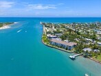 Foto principal - 1630 Seaway Dr