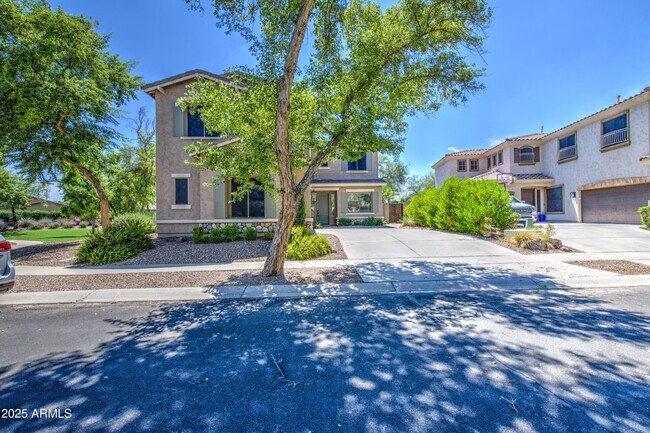 Foto del edificio - 4564 S Maverick Ct