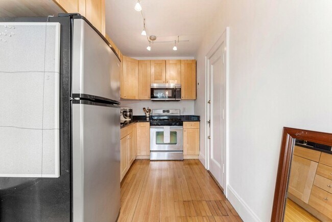 Foto del edificio - 20 Concord Ave