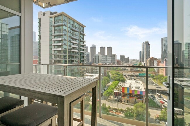 Foto del edificio - 384 N Union Ave