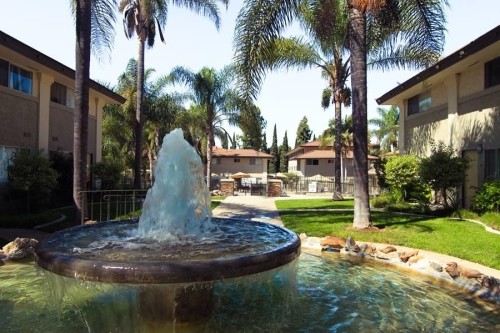 Foto del edificio - Monterra Springs