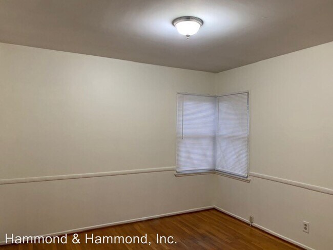Foto del edificio - 3 br, 2 bath House - 20400 Lorne St.