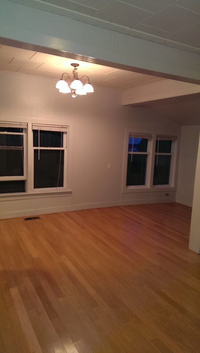 Diningroom - 502 Delsol Ln