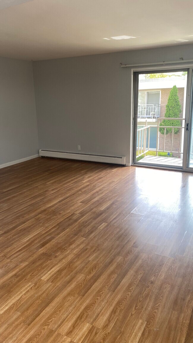 Great room view - 1623 Cass Lake Rd