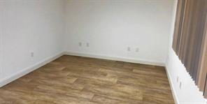 Foto del edificio - 3737 Domestic Ave