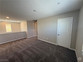 Building Photo - 2842 Mincio St