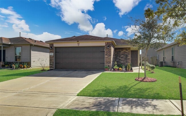 Foto del edificio - 6806 Brimridge Ln