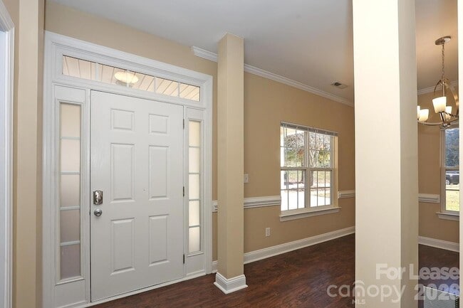 Foto del edificio - 10122 Victoria Blake Dr