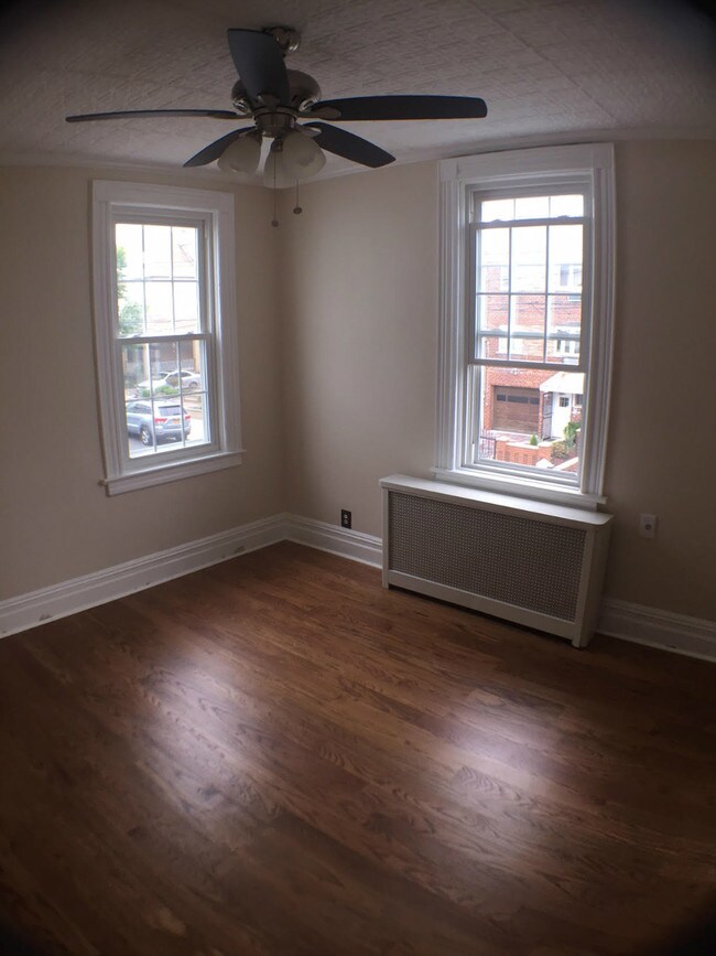 Building Photo - 6728 79th St