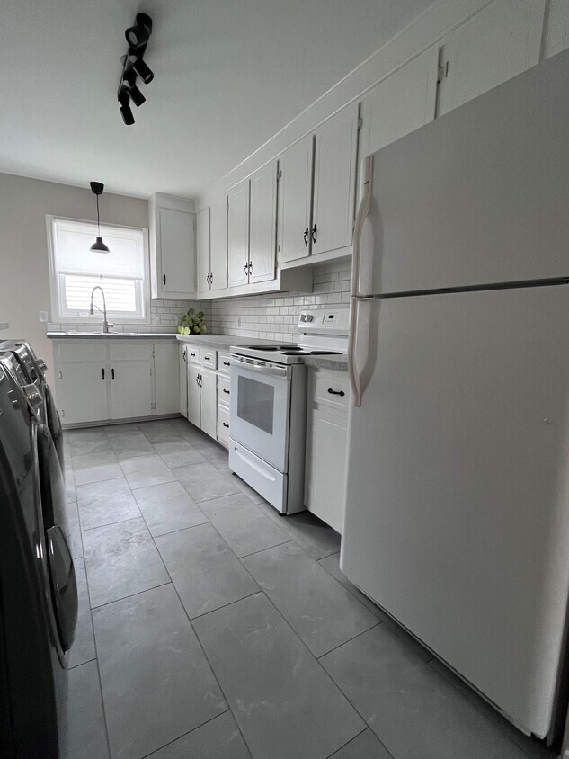 30 Joffre St Unit 2, Dartmouth, NS B2Y 3C8 Apartment for Rent in