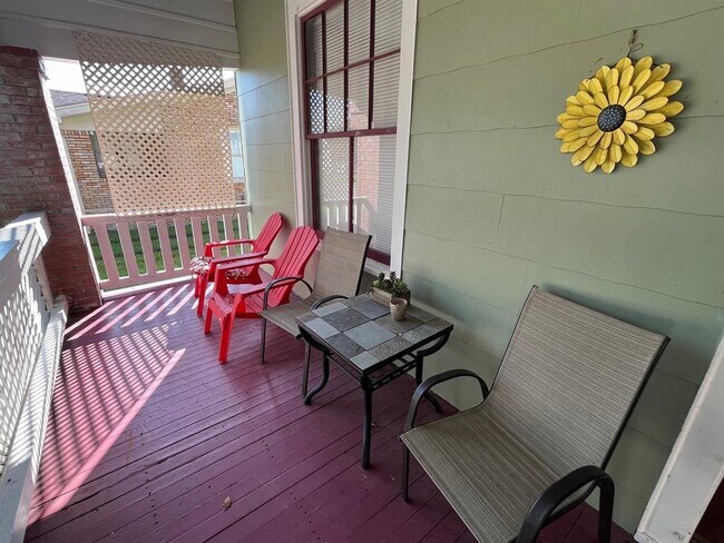 Foto del edificio - 4109 1/2 Ave S