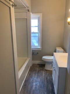 Foto del edificio - 70-72 W Louther St