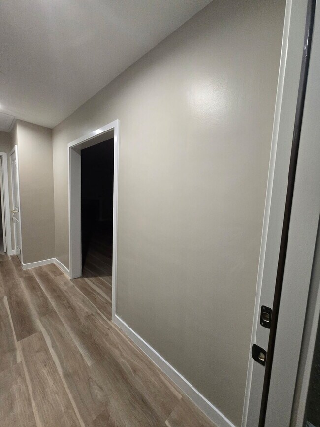 Foto del edificio - 12715 Glynn Ave