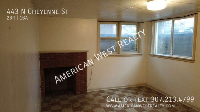 Building Photo - 443 N Cheyenne St
