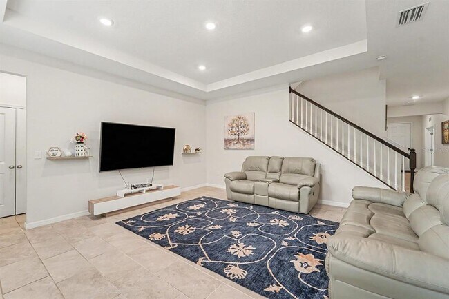 Building Photo - 3221 Living Coral Dr