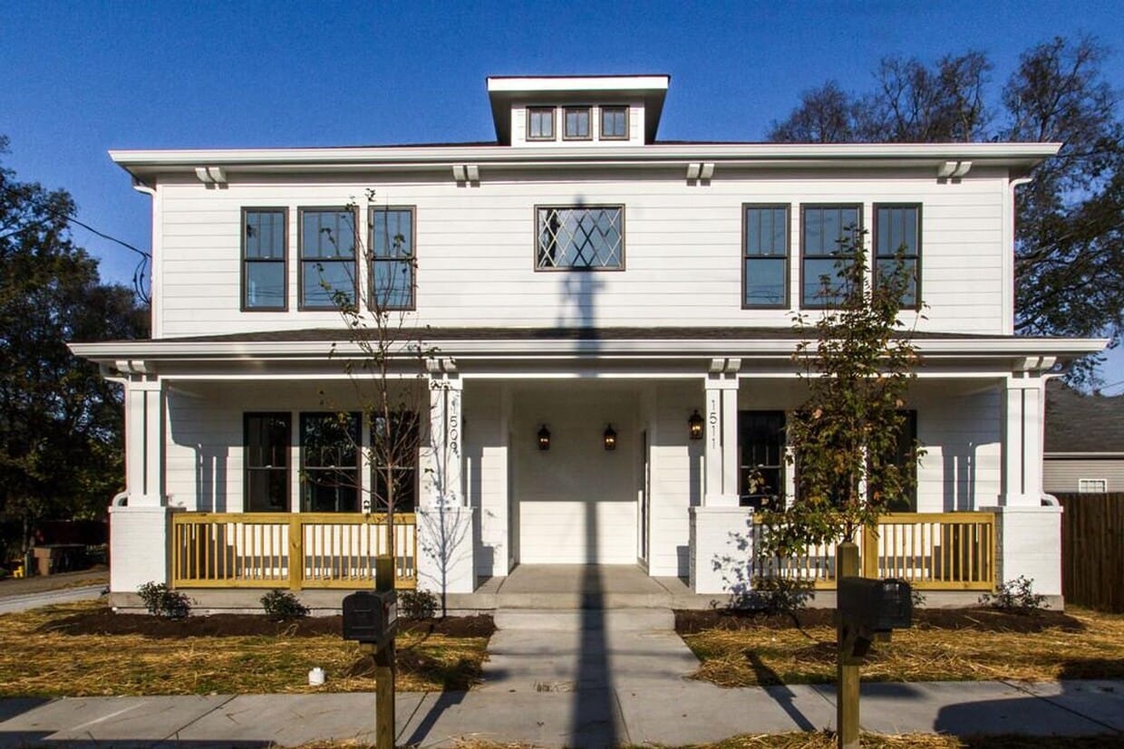 2 Bedroom, 2.5 Bath Home in East Nashville - 2 Bedroom, 2.5 Bath Home in East Nashville