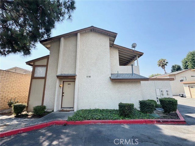 Foto principal - 1726 E G St